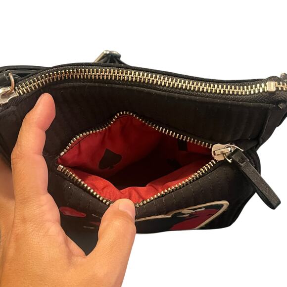 Very Bradley Disney Alice in Wonderland Crossbody - Picture 4 of 7